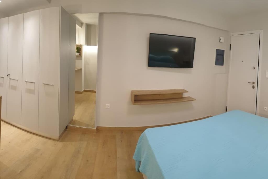 Stylish Studio Near Athens Hilton, Self Check-In! Экстерьер фото
