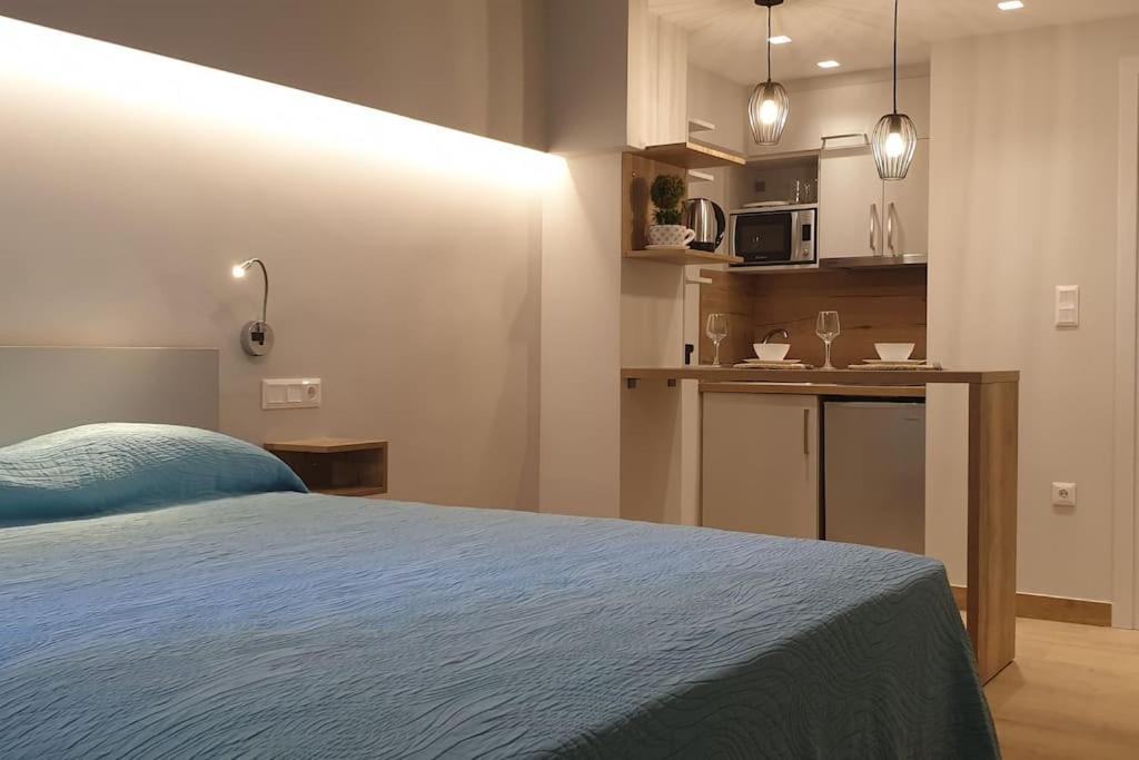 Stylish Studio Near Athens Hilton, Self Check-In! Экстерьер фото