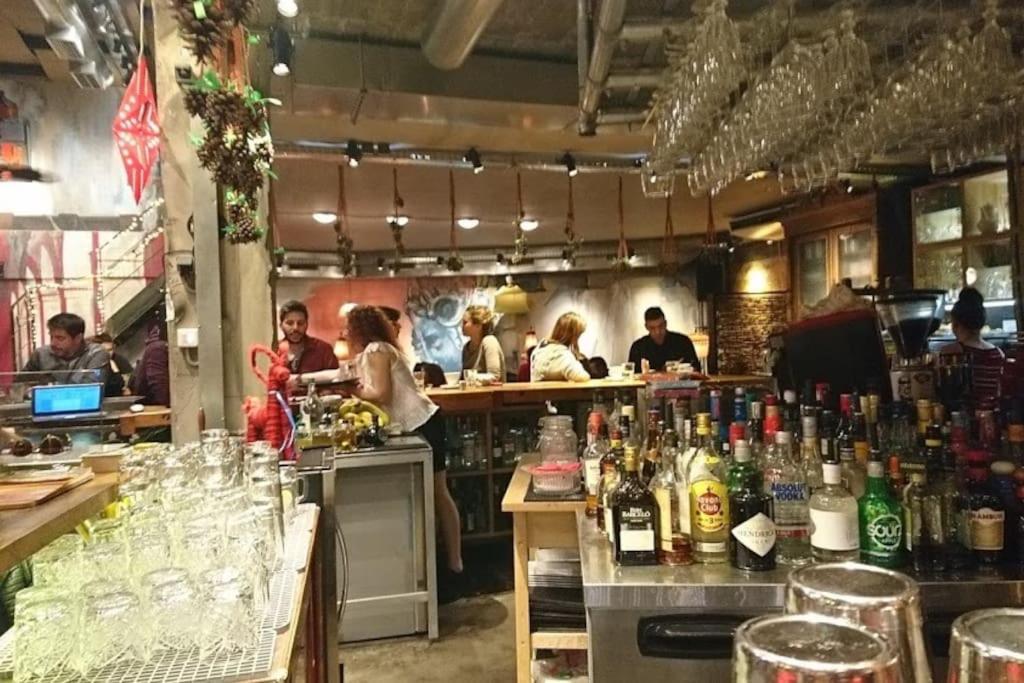 Stylish Studio Near Athens Hilton, Self Check-In! Экстерьер фото